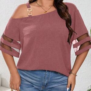 SHEIN Plus women’s asymmetrical open shoulder top chain accent Size 18 (3XL)
